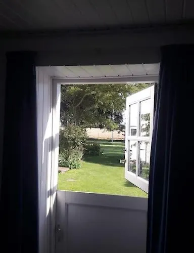 Апартаменты Fuglsanggaard. Private Annex In Nature. *